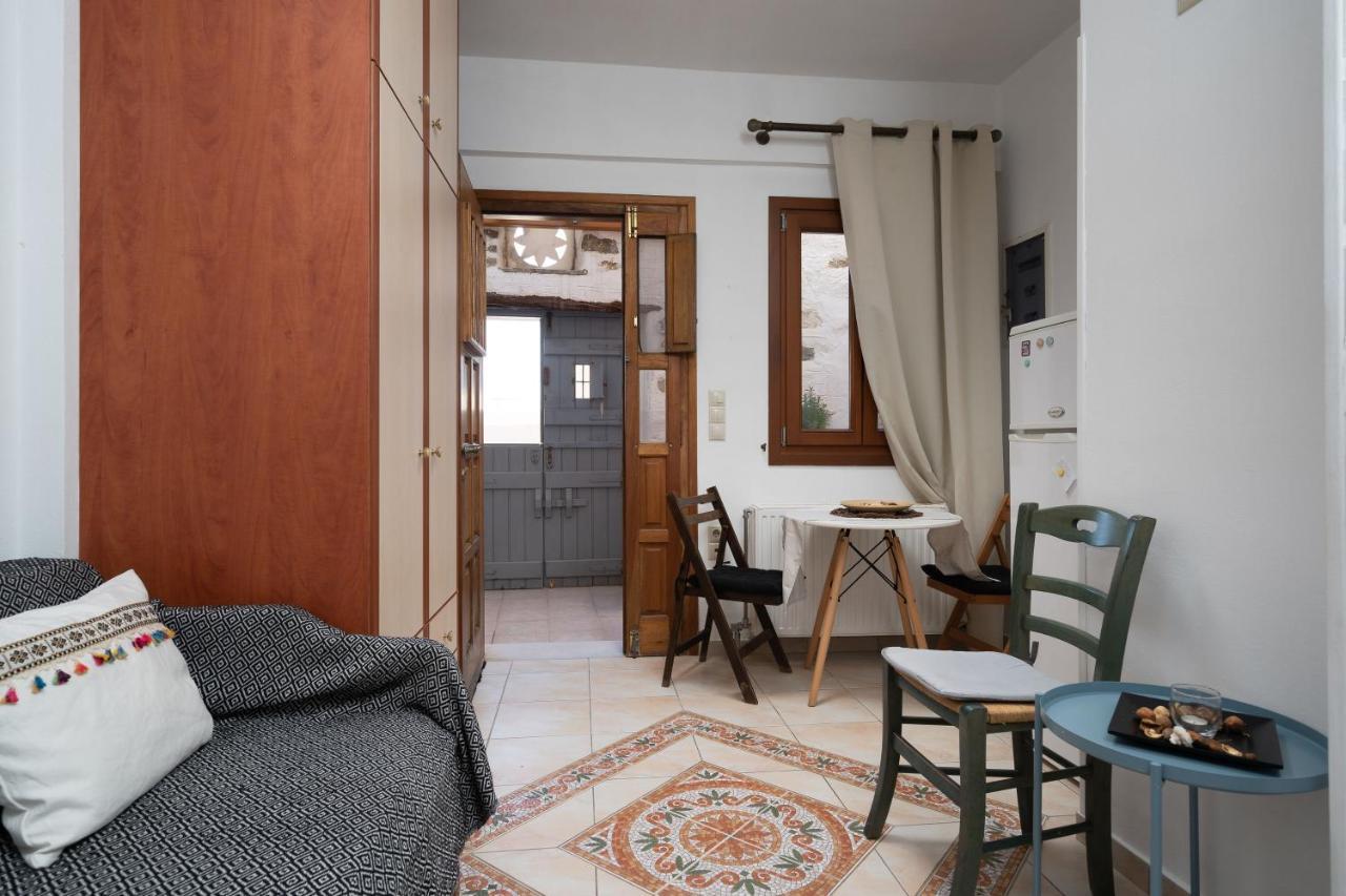 Small Apartment In Grotta Naxos Naxos City Dış mekan fotoğraf